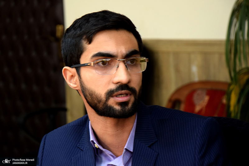 نشست هم‌اندیشی جمعی از طلاب و دانشجویان پژوهشگر حوزه اندیشه امام (س) با رئیس مؤسسه تنظیم و نشر آثار امام خمینی