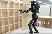 آموزش ربات به کارگر ساختمانی !