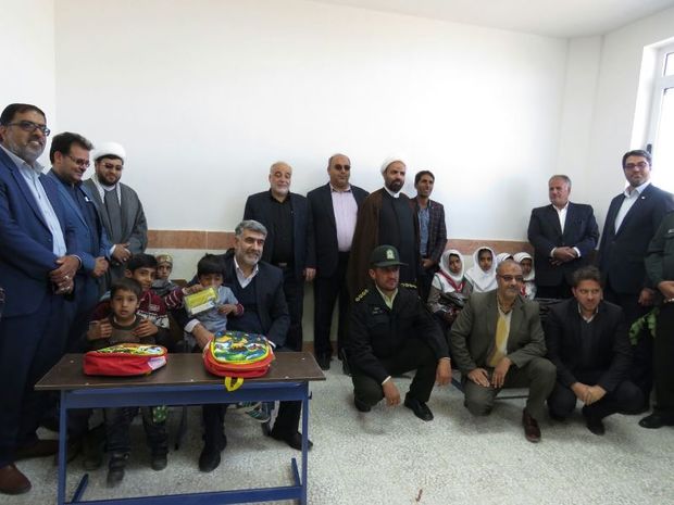 مدرسه یک کلاسه در روستای خونیکباز به بهره برداری رسید