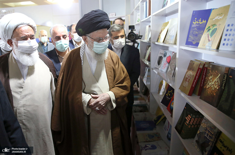 بازدید رهبر معظم انقلاب از سی و‌‌ چهارمین نمایشگاه بین‌المللی کتاب تهران