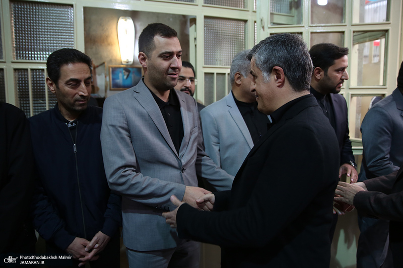 مراسم تشییع مرحوم حسن غفوری فرد از حسینیه جماران