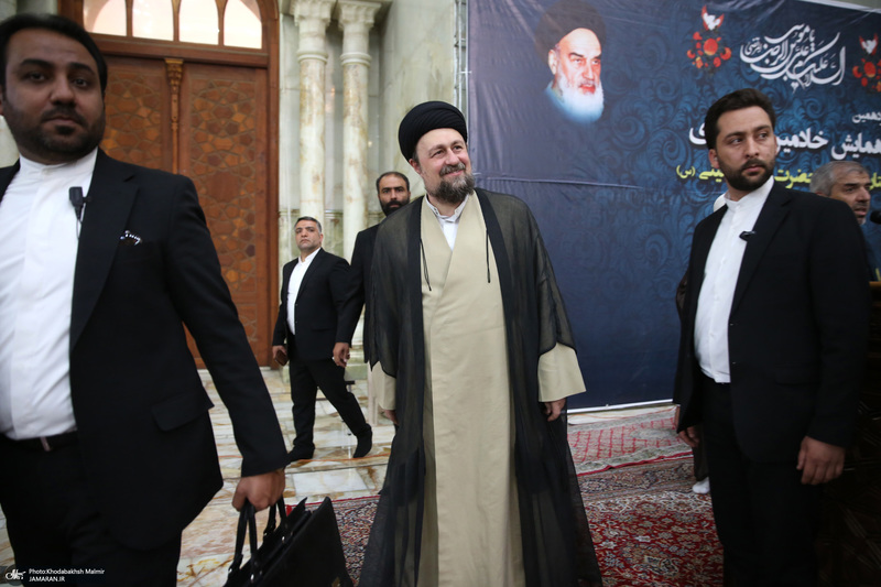 همایش خادمین افتخاری آستان مقدس امام خمینی (س)