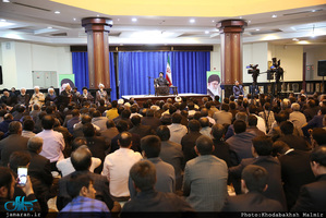 دیدار شورای هماهنگی هیات های مذهبی مهاجرین افغانستانی با سید حسن خمینی
