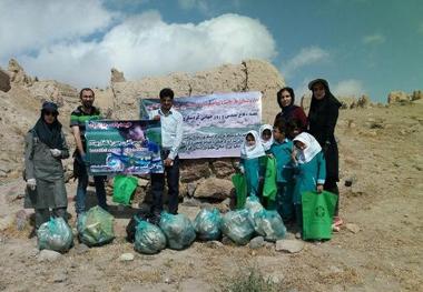 غارهای منطقه روستای کنزق سرعین پاکسازی شد