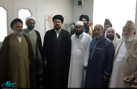 دیدار جمعی از علمای اهل سنت مقیم انگلستان با یادگار امام