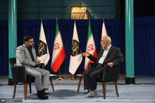 گفتگو با حسین علایی، نخستین فرمانده نیروی دریایی سپاه در حسینیه جماران