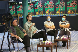 نشست صمیمانه دست اندر کاران و عوامل فیلم مستند «احمد» با سید حسن خمینی