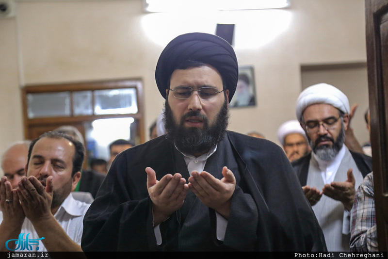 مراسم بزرگداشت خانواده های شهدای 15 خرداد و مدافع حرم توسط سید علی خمینی