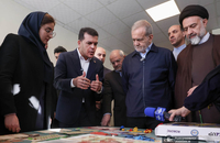 بازدید پزشکیان از مدرسه هوشمند فرزانگان یک شهریار (5)