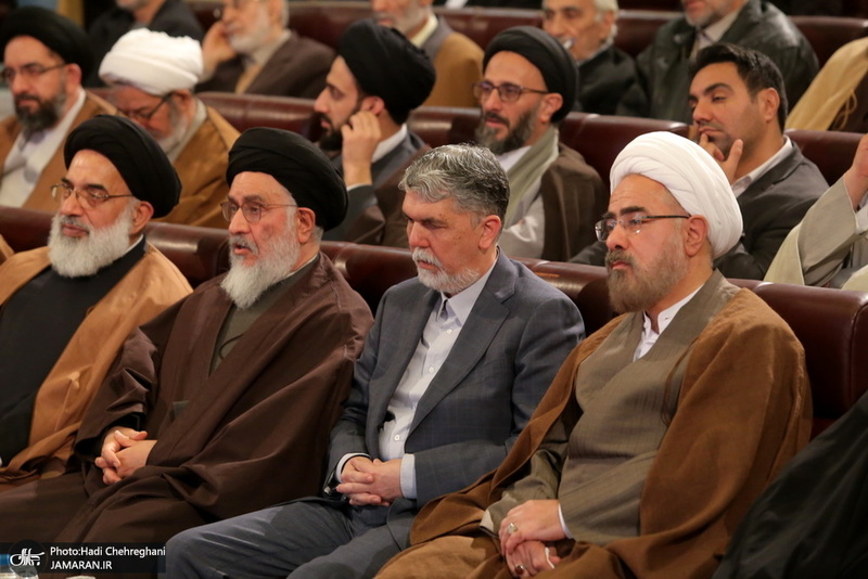 مراسم رونمایی از کتاب«سَلُونِی قَبْلَ‏ أَنْ‏ تَفْقِدُونِی؛ تحریر نهج البلاغه»، تالیف آیت الله العظمی جوادی آملی