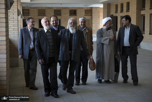 پیش همایش نقد و واکاوی آثار مرتبط با زندگینامه امام خمینی(س)-1