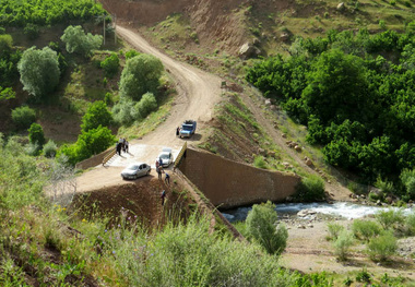 پیگیری مصوبه سفر معاون رئیس‌جمهور به قزوین  رفع اشکالات زیست محیطی جاده رحیم‌آباد به کلاچای