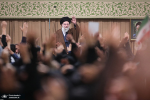 دیدار دانش‌آموزان و دانشجویان با رهبر معظم انقلاب