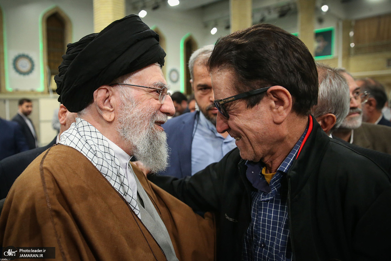 دیدار شاعران و اهالی فرهنگ و ادب فارسی با رهبر معظم انقلاب