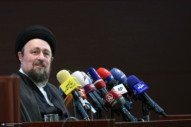 سید حسن خمینی: انزجار خود را از آنچه در رفح پیش چشم جهانیان اتفاق می‌افتد اعلام می‌کنیم/ هیمنه اطلاعاتی و نظامی رژیم صهیونیستی شکسته است/ دستیابی به «عزت» با همبستگی امکان‌پذیر است