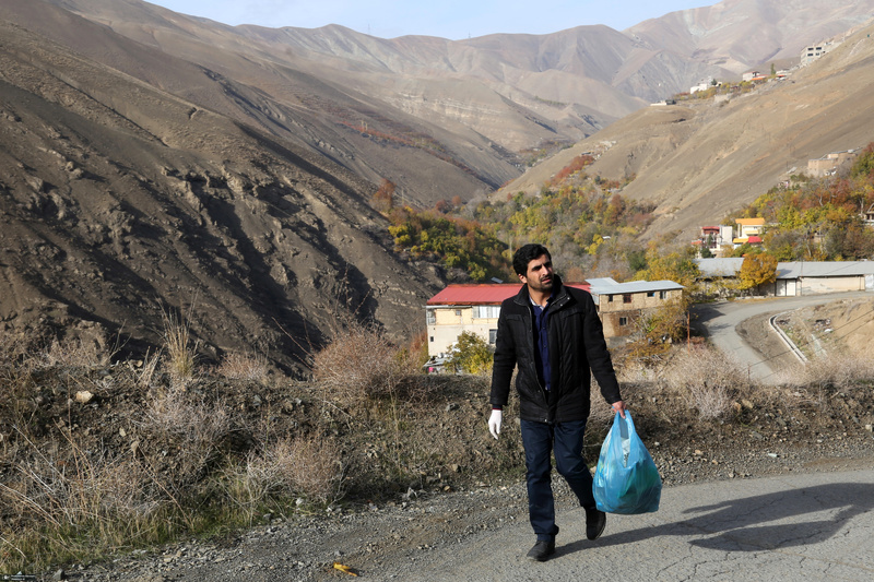 پویش حفاظت از محیط زیست و پاکسازی حریم و حاشیه روستاهای منظقه 22