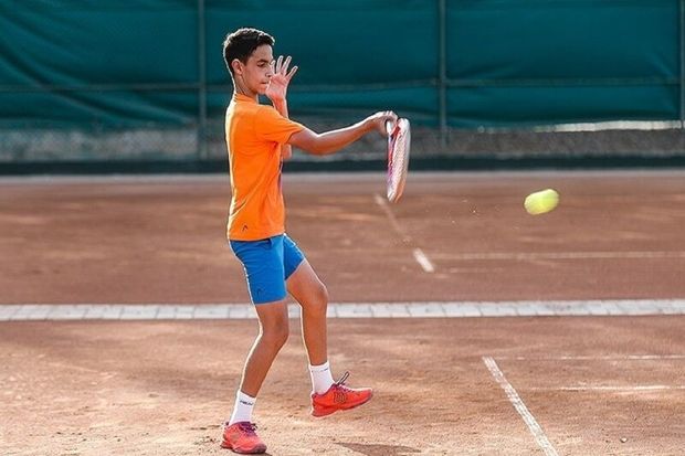 زمین مورد نیاز برای توسعه ورزش تنیس در اختیار متقاضیان قرار می گیرد