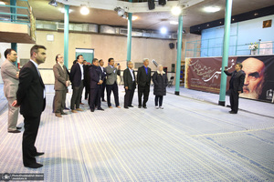 بازدید محمد بن سیو وزیر کشاورزی  و امنیت غذایی کشور مالزی از  بیت امام خمینی (س) در جماران