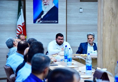 آیت الله هاشمی سنبل مدیریت بحران بود  برخی مدیران 40 سال است فقط خورده‌اند و خوابیده‌اند