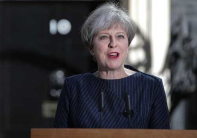 ماجراجویی خطرناک خانم نخست وزیر/ آیا ترزا می بانوی آهنین  انگلیس می شود؟