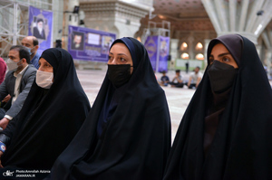 تجدید میثاق دبيركل و جمعی از کارکنان ستاد مبارز با مواد مخده‎ با آرمان های حضرت امام خمینی (س)