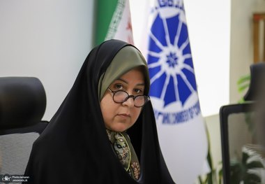 همگرایی ساختاری، نسخه بخش خصوصی برای عبور از وضعیت اضطرار اقتصادی/عضو هیات مدیره اتاق مشترک ایران و عراق: اجازه ندهیم مسیر ترانزیتی عراق به دلیل قیمت تمام‌شده بالا از صرفه بیفتد/درخواست نشست سه‌جانبه برای جلوگیری از اتهام پول‌شویی