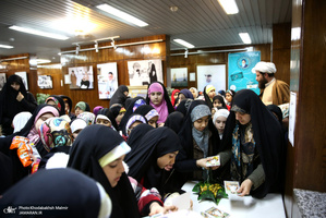 تجدید میثاق دانش آموزان موسسه فرهنگی شهید اسکندری با امام (س) در حسینیه جماران