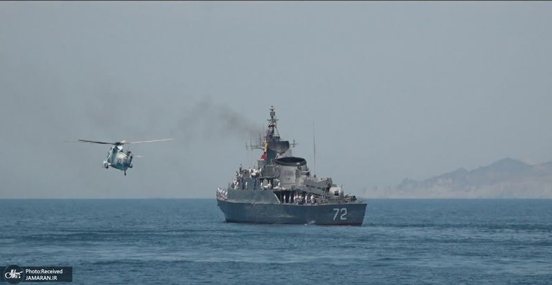 مراسم رژه دریایی ارتش بر کرانه خلیج فارس و در تنگه هرمز