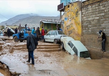 عملیات آواربرداری در شهرستان نورآباد لرستان آغاز شد