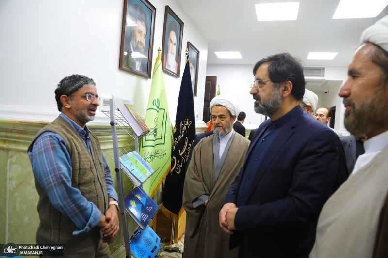 مراسم افتتاح دهمین نمایشگاه قرآن و عترت استان قم در مجتمع فرهنگی یادگار امام‎