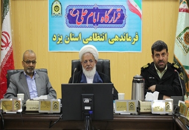 قدردانی امام جمعه یزد از حضور پلیس در پیشگیری از حوادث استان