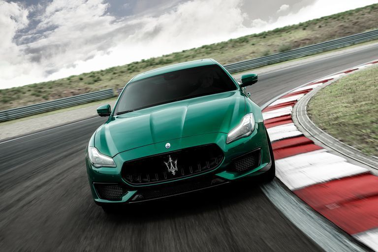 مازراتی 2021 Quattroporte Trofeo خودرویی جدید و عجیب