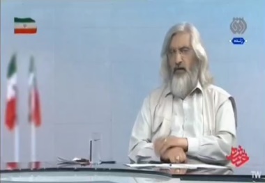 توهین به ایران و ایرانیان؛ درباره تشبیه وطن به آغل توسط وحید جلیلی