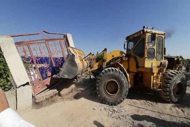 ۴۰ مورد ساخت و ساز غیرمجاز در قزوین تخریب شد