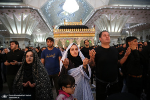 احیای شب بیست و یکم ماه مبارک رمضان در حرم مطهر امام خمینی(س)