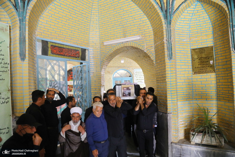 مراسم تشییع و خاکسپاری آیت الله حسن صانعی (ره) در قم