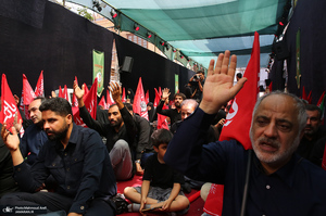 عزاداری ظهر عاشورا در جوار مقتل رهبر شهید انقلاب