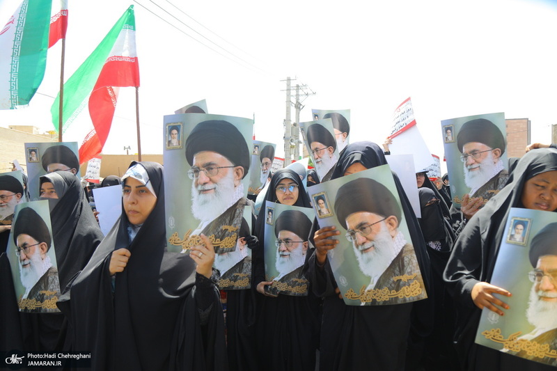 راهپیمایی مردم قم در سالروز قیام 15 خرداد‎‎