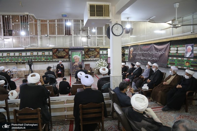 مراسم هفتمین شب درگذشت مرحوم آیت الله العظمی صانعی(ره)