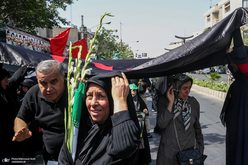 مراسم وداع با رهبر شهید انقلاب در مصلی تهران -3