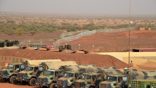 خروج نظامیان فرانسه از نیجر امروز آغاز می شود