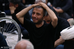 چهارمین شب عزاداری حضرت اباعبدالله الحسین (ع) در حرم امام خمینی