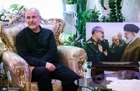 قالیباف در منزل شهید شادمانی (5)