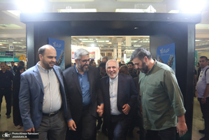 غرفه موسسه تنظیم و نشر آثار امام خمینی (ره) در سی و ششمین نمایشگاه کتاب تهران-3