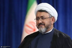 گفتگو با رئیس موسسه تنظیم و نشر آثار امام خمینی (س)  در حسینیه جماران