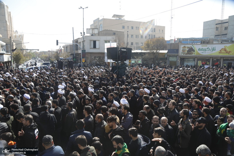 دسته عزاداری روز شهادت حضرت زهرا (س) با حضور آیت الله العظمی وحید خراسانی