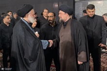 حضور آیت الله سید حسن خمینی در مراسم بزرگداشت رهبر شهید انقلاب در حرم مطهر رضوی