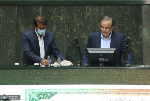 حاشیه و متن بررسی صلاحیت علیرضا رزم حسینی وزیر پیشنهادی صمت