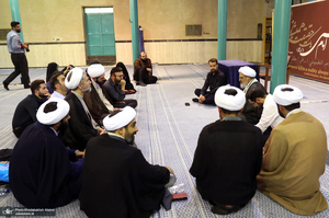 بازدید جمعی از مدیران فرهنگی شهر تهران از حسینیه جماران