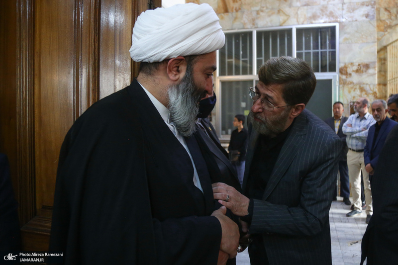 مراسم تشیع آیت الله نور الله شاه آبادی